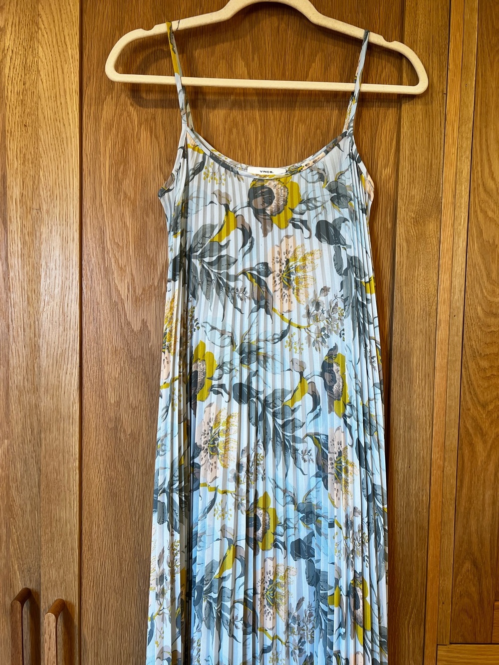 Vince Marine Garden Pleated Cami Dress Surf Mist Floral Size XS Spring Colorful - Picture 2 of 6